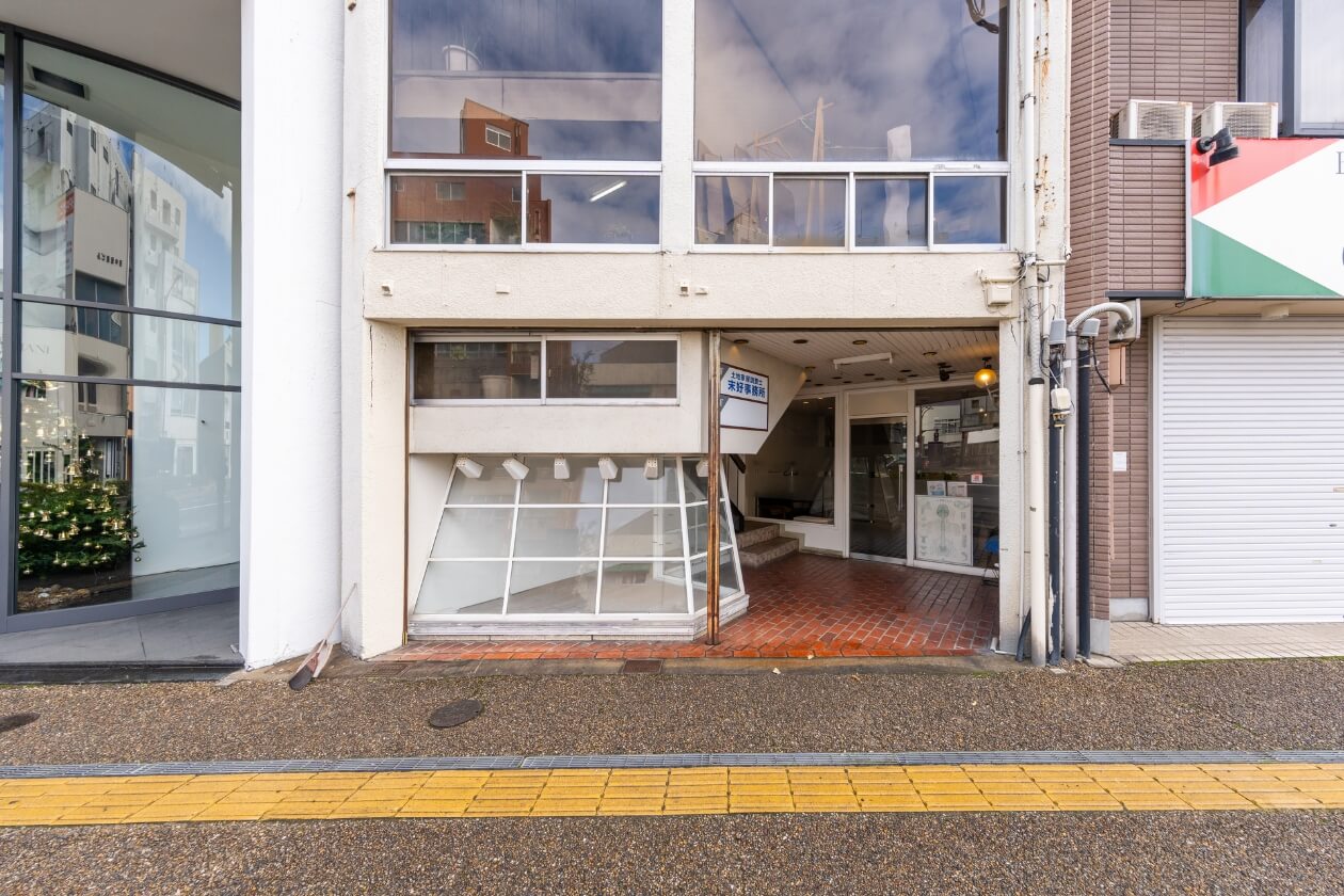 カイロプラクティックRe-Bone